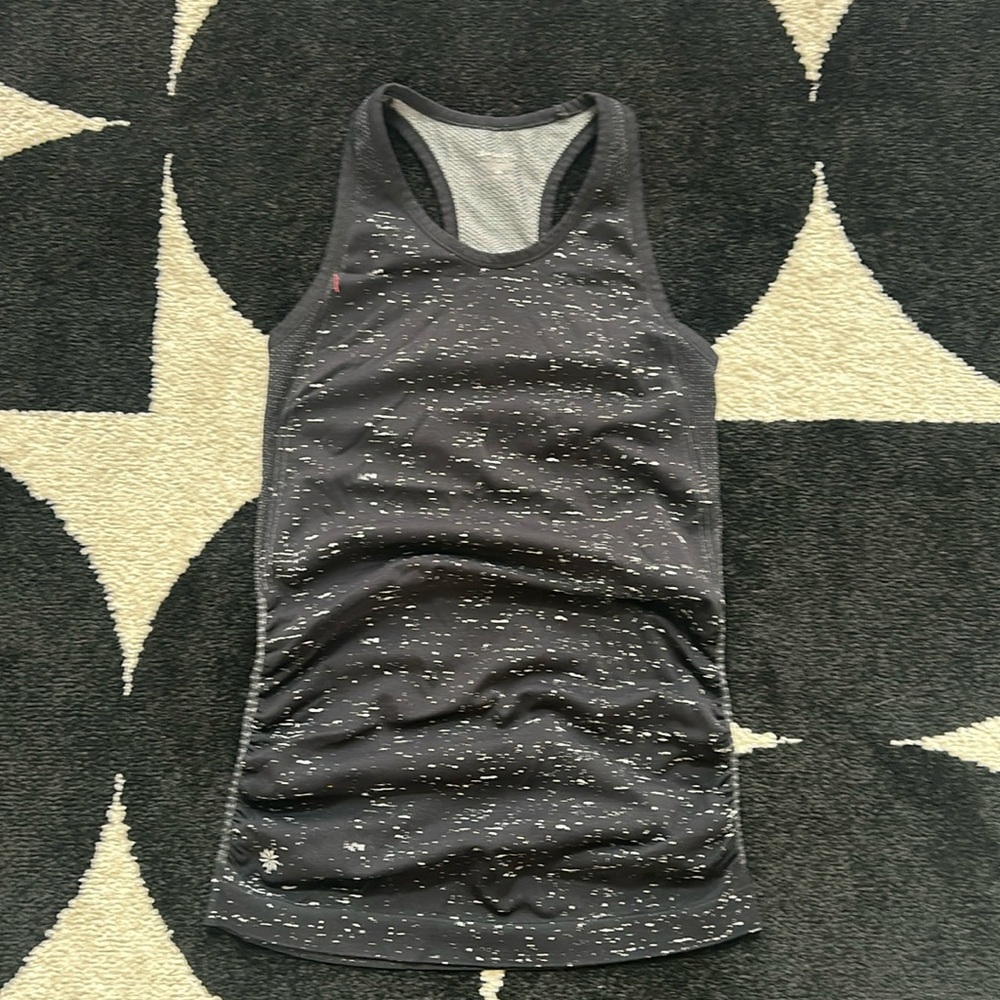 Athleta racerback momentum tank